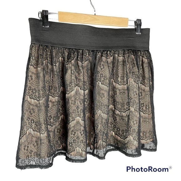 Lily Rose Black Lace Mini Skirt - Picture 2 of 9